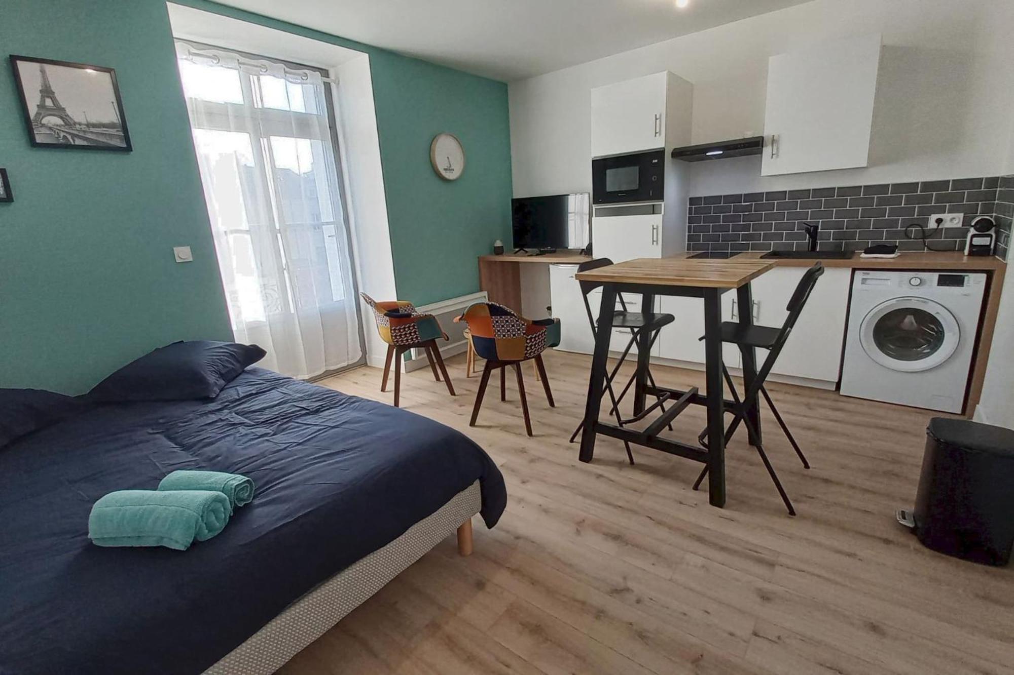 Segre Centre ✰ Studio ✰ 24M² ✰ Cuisne ✰ Wifi ✰ Tout Neuf! Zewnętrze zdjęcie