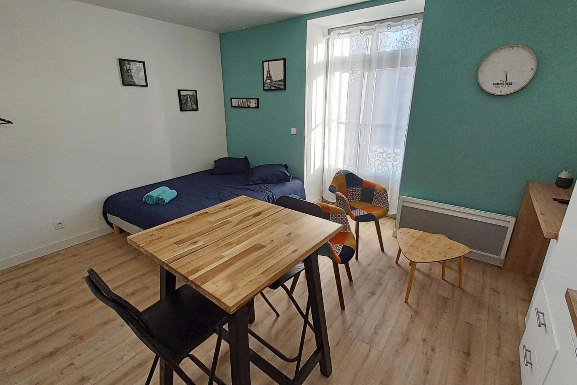 Segre Centre ✰ Studio ✰ 24M² ✰ Cuisne ✰ Wifi ✰ Tout Neuf! Zewnętrze zdjęcie